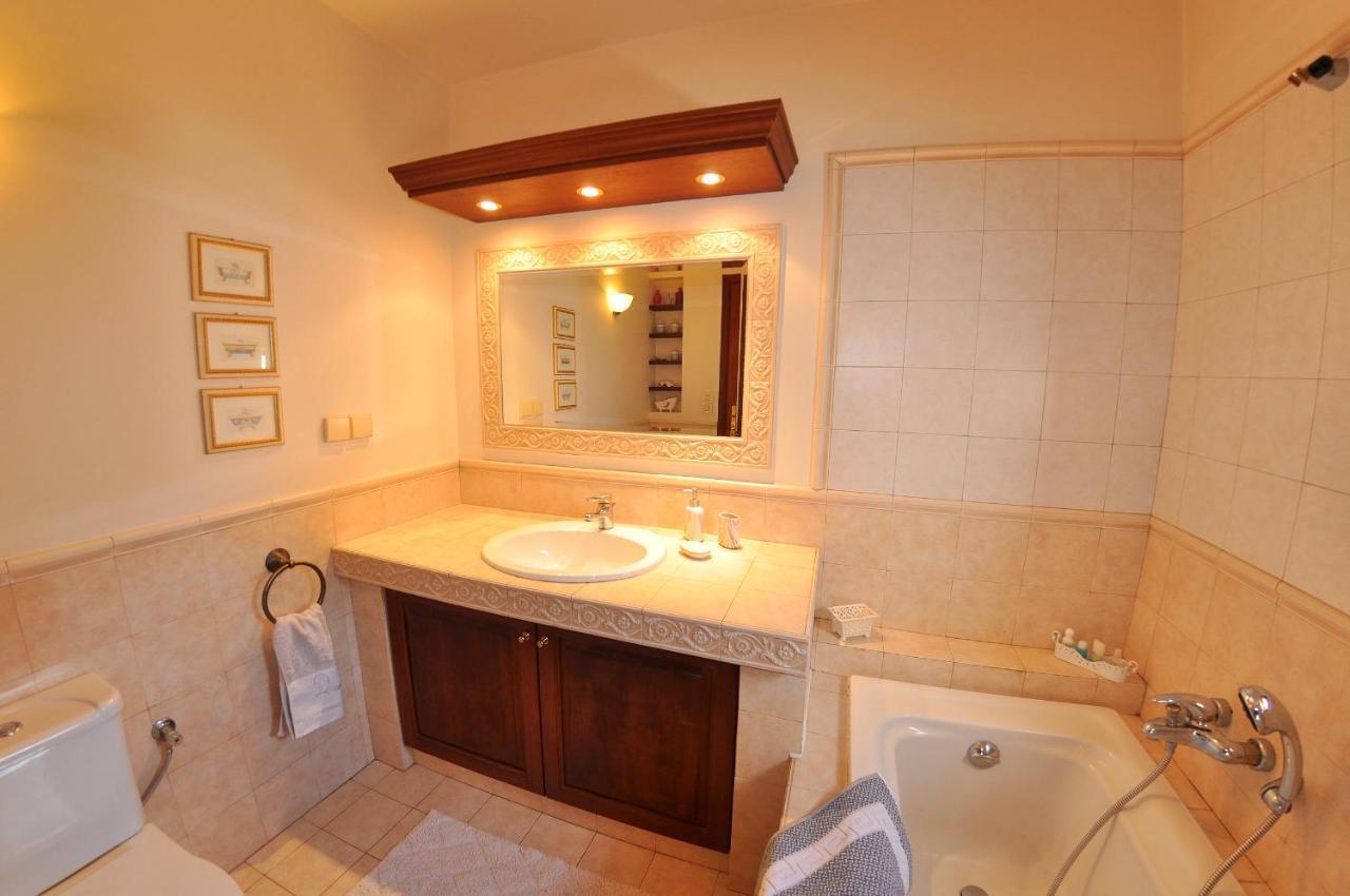 Postatiko Holiday Home Central Corfu Kynopiastai Bagian luar foto